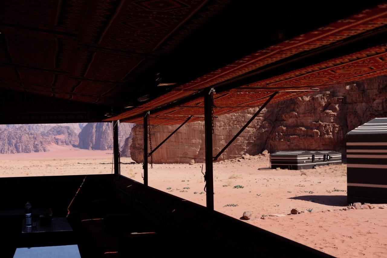 Wadirum Momoo Ram Vadisi Dış mekan fotoğraf