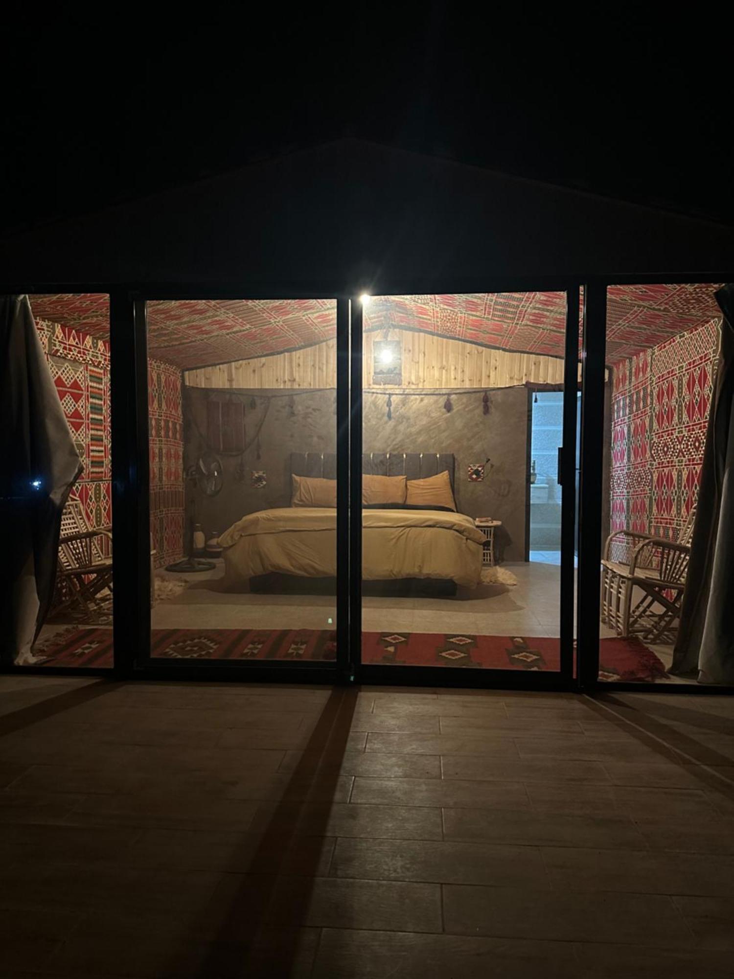 Wadirum Momoo Ram Vadisi Dış mekan fotoğraf